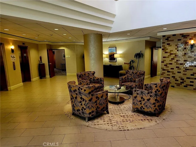 1310 E Ocean #905 photo 8