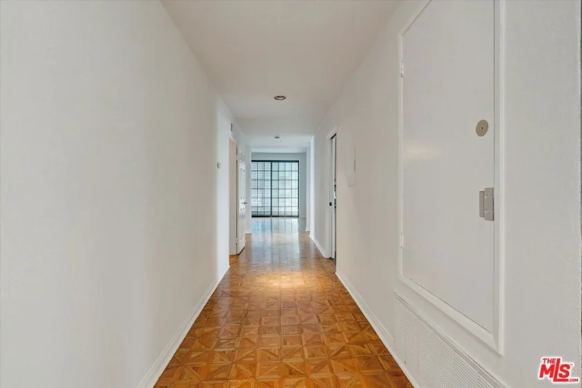 1140 Alta Loma Road #303 photo 2