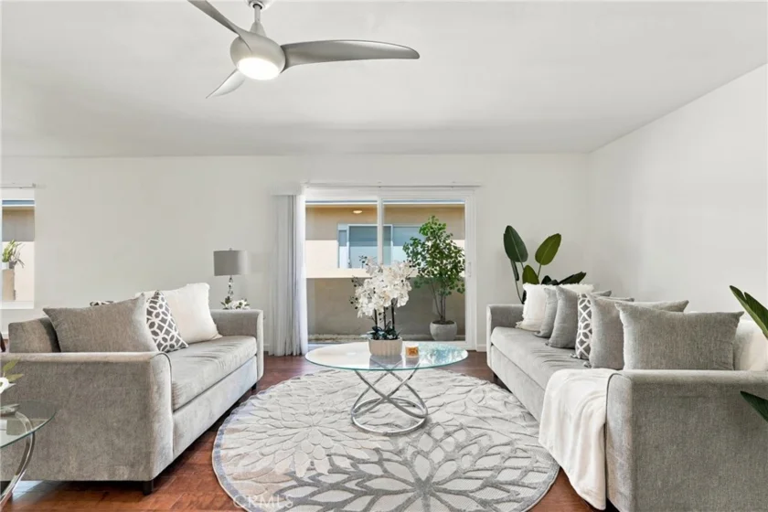 933 11th Street #9 photo 11