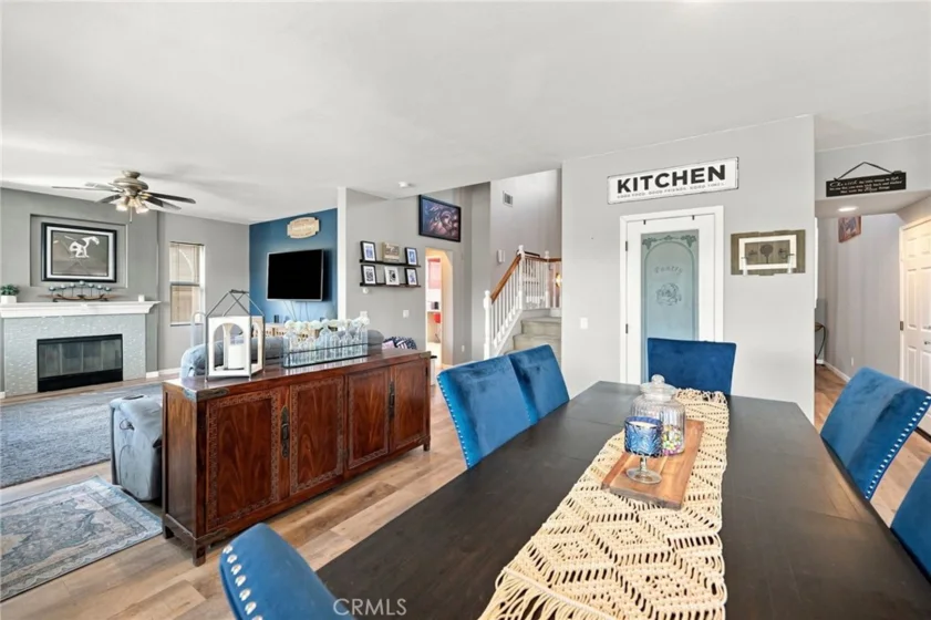23682 Saratoga Springs photo 17