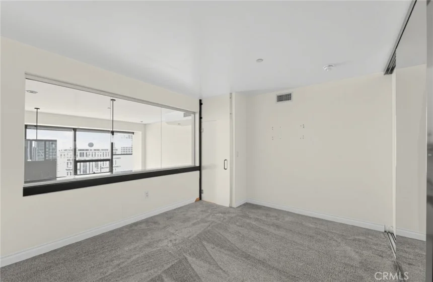 1100 Wilshire Boulevard #2207 photo 25