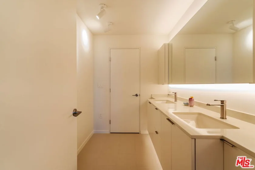211 S Spalding Drive #301S photo 37