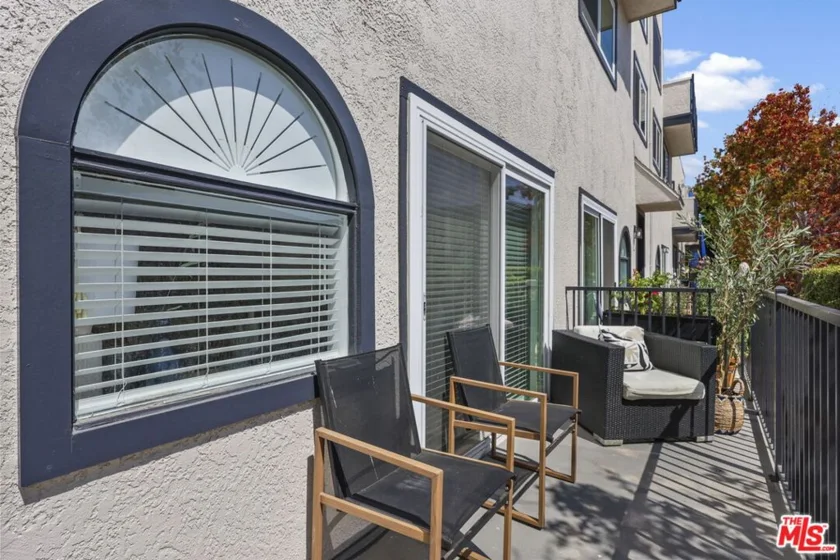 2677 Centinela Avenue #203 photo 29