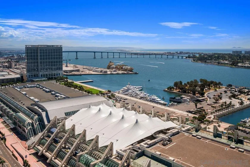 100 Harbor Drive #3504 photo 27