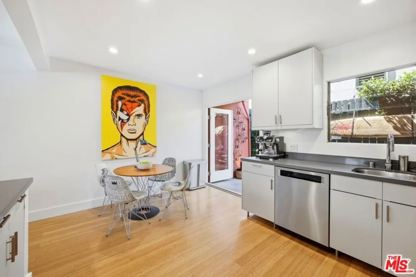1400 N Hayworth Avenue #2 photo 42