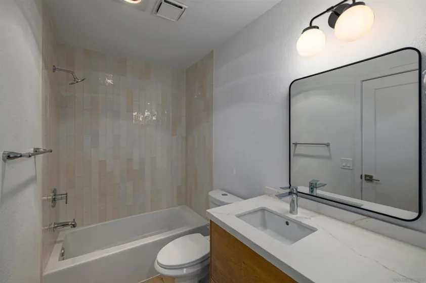 3020 Cowley Way #302 photo 18