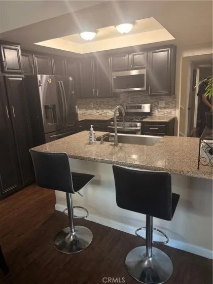 863 Encino photo 5