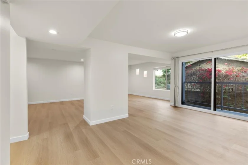 7505 Hampton Avenue #4 photo 6
