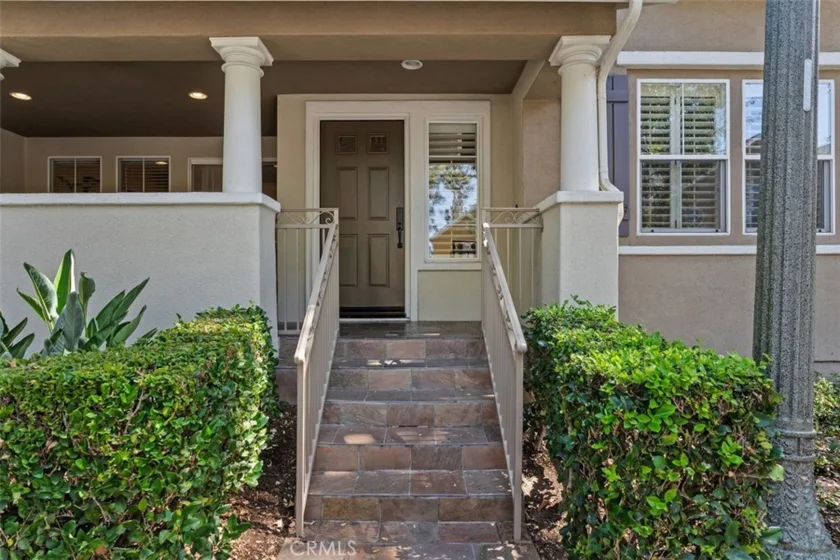 44 Burlingame photo 5