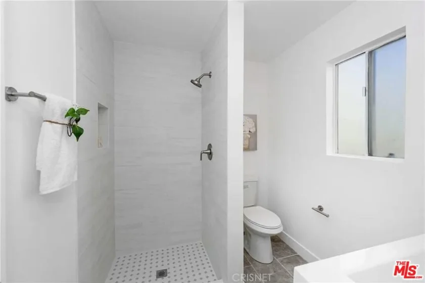 4350 Berryman Avenue #10 photo 6