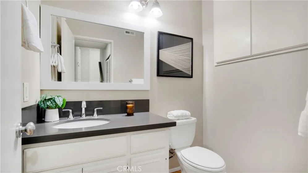 158 N Singingwood Street #2 photo 41
