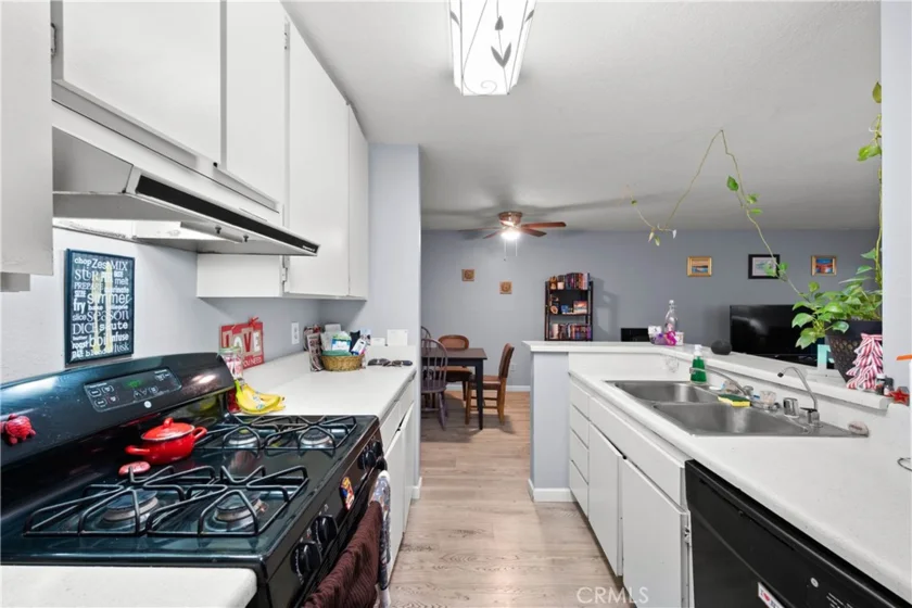 1625 S Hotel photo 13