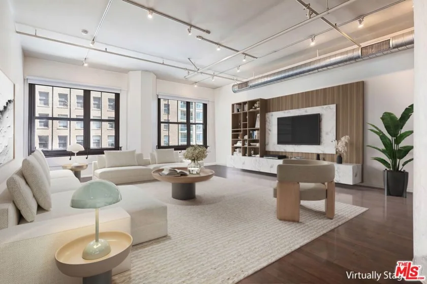 1645 Vine Street #504 photo 1