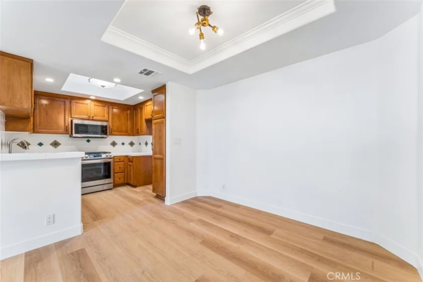 4230 Colfax #304 photo 36