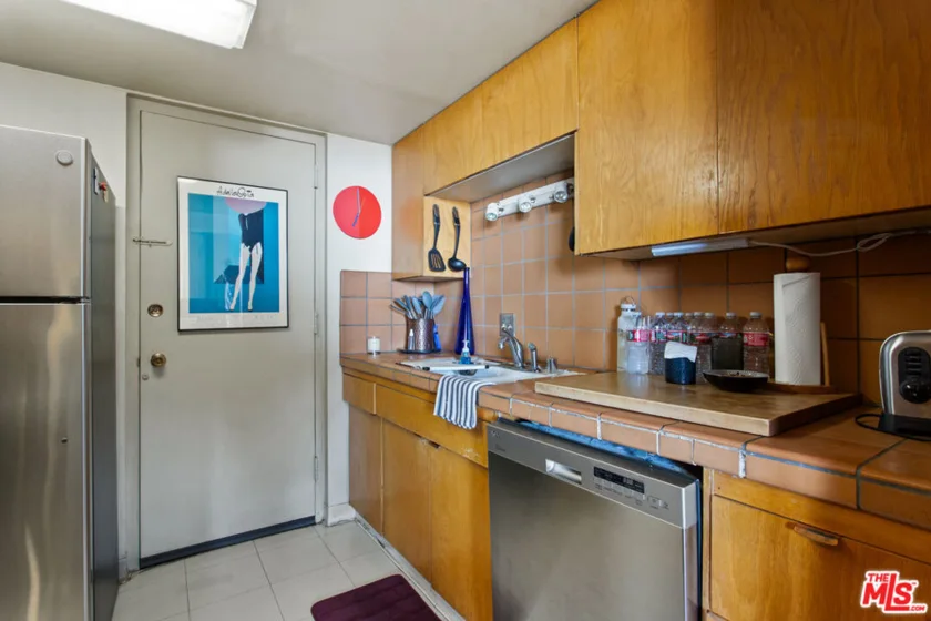 4455 Los Feliz Boulevard #1105 photo 22