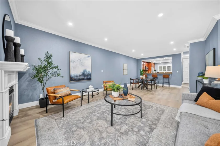 450 San Vicente Boulevard #104 photo 3