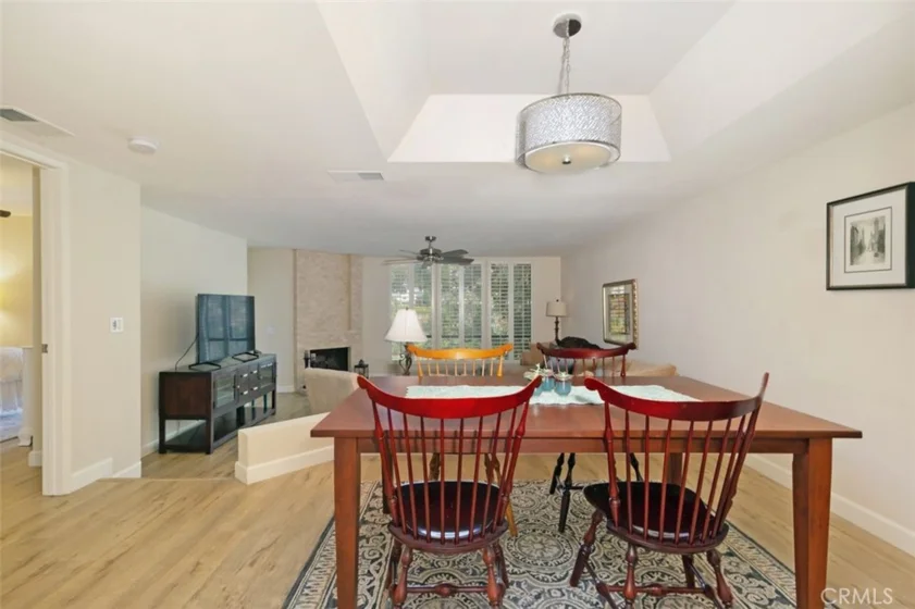 23334 Coso photo 16
