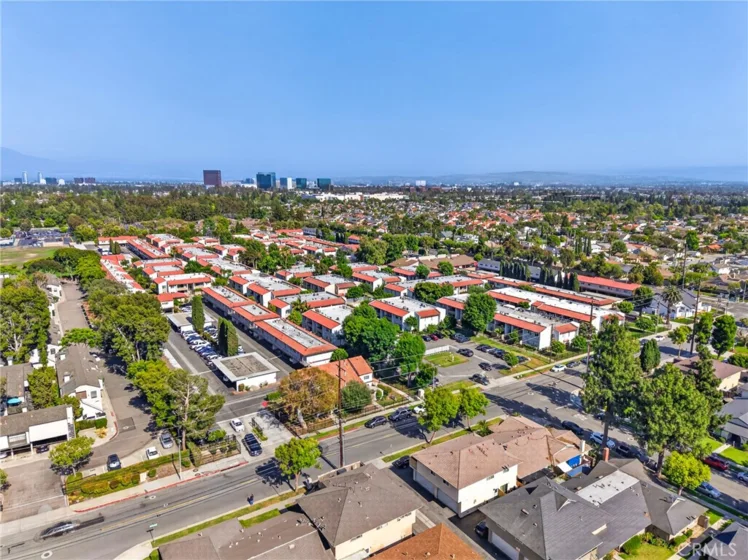 2521 W Sunflower #D 3 photo 33