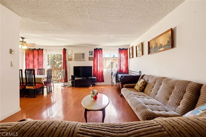 5950 Buckingham #604 photo 1