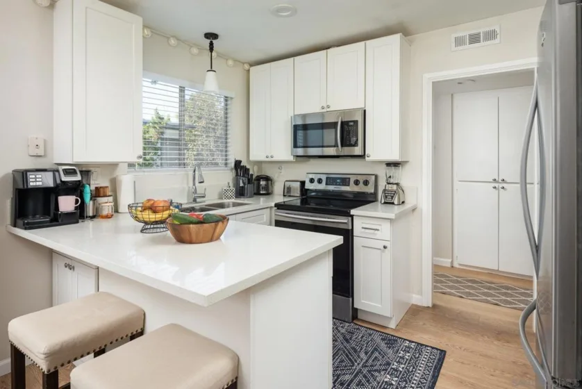 1817 E Grand Avenue #36 photo 1