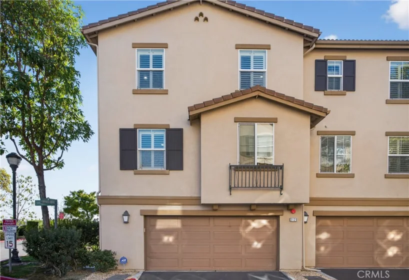 2128 Cittadin photo 1