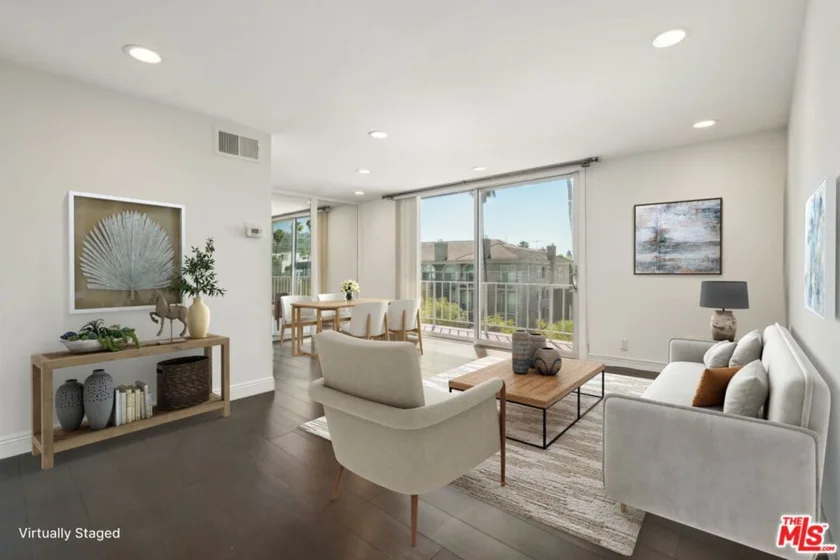 100 S Doheny Drive #501 photo 25