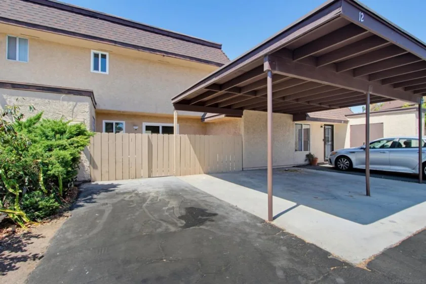 2121 E Grand Avenue #C12 photo 30