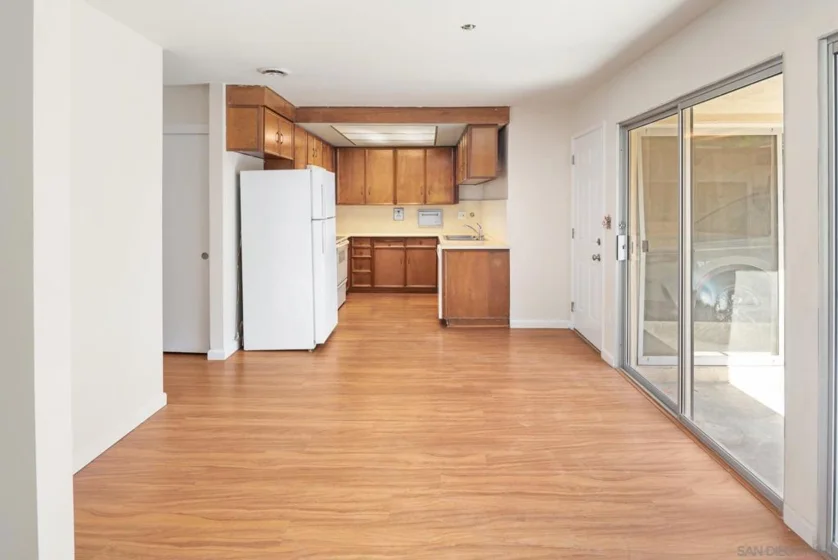 4416 Collwood Lane photo 8