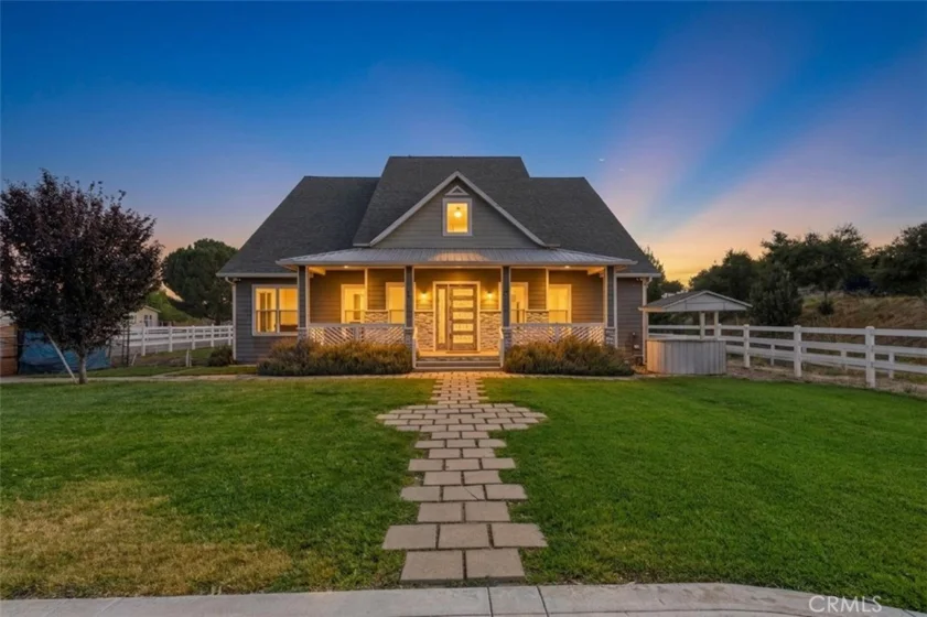 24940 Hayes photo 2