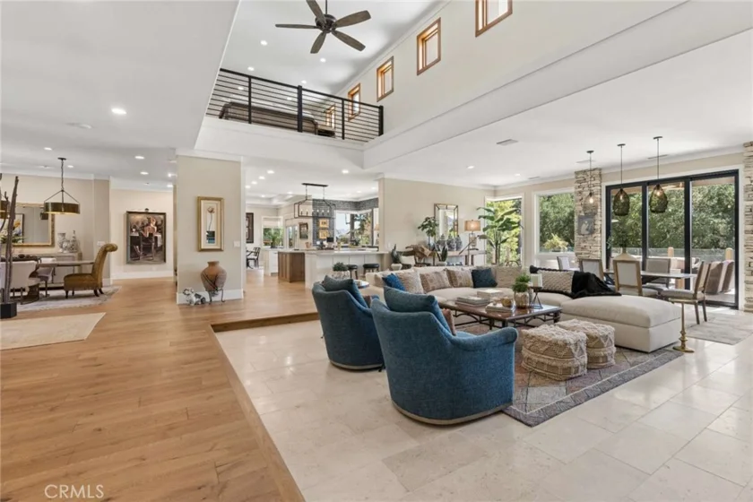 38144 Silver Fox Court photo 5