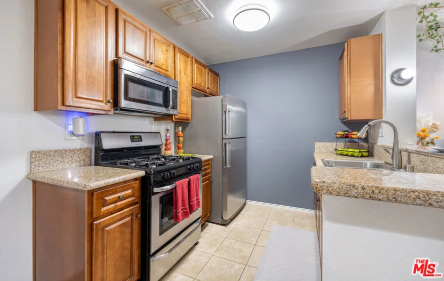 6405 Green Valley Circle #209 photo 43