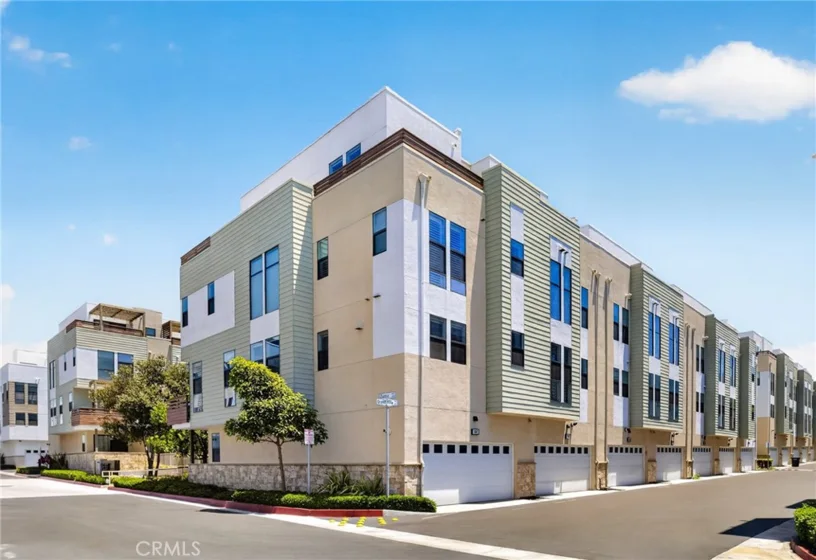 1687 Grand View photo 47