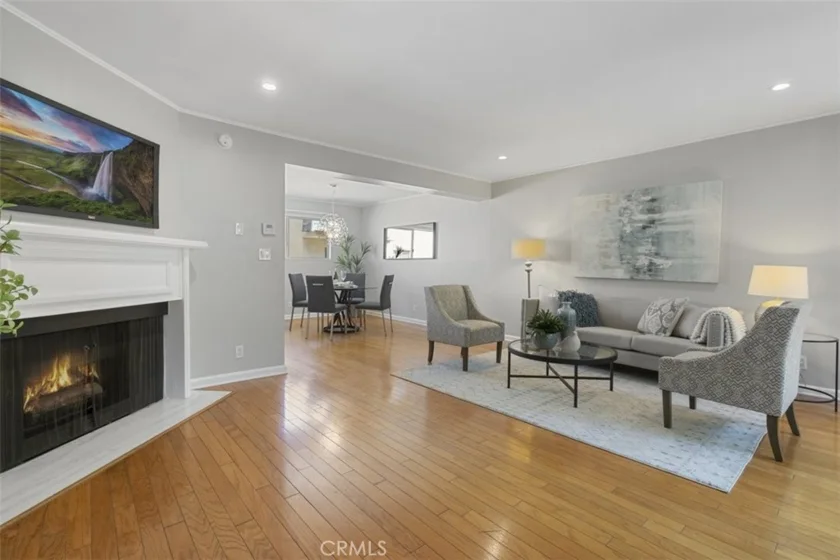 18550 Hatteras Street #103 photo 1
