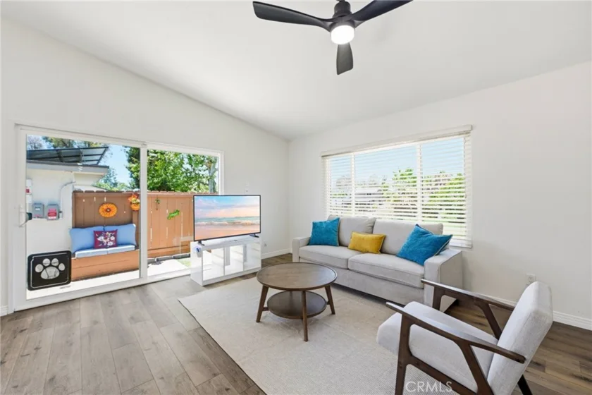 3672 Harbor View Way photo 6