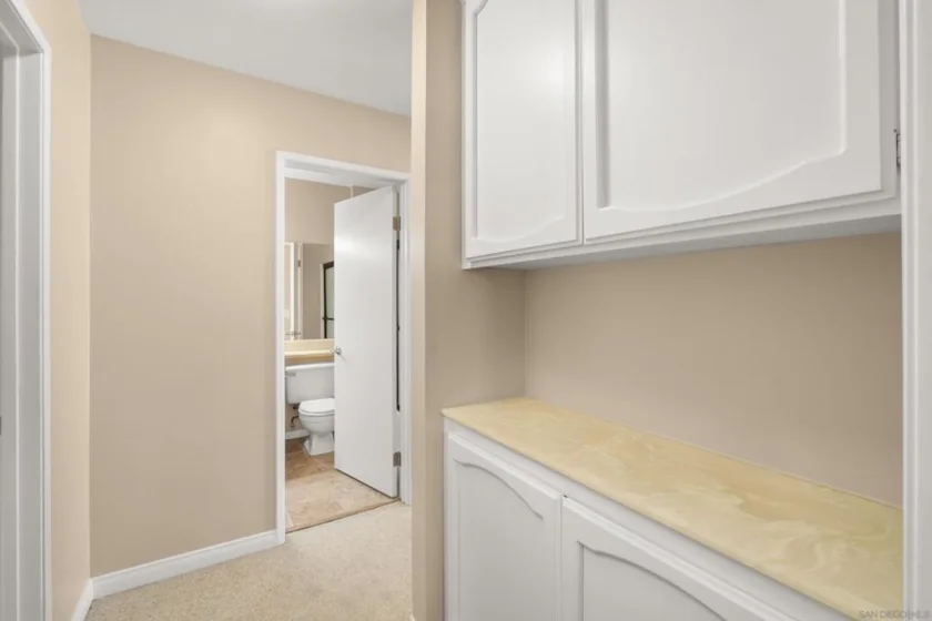 1712 Whaley Avenue photo 3