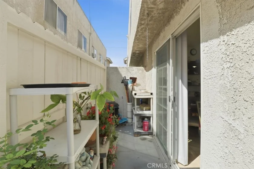 9146 Tobias Avenue #4 photo 8