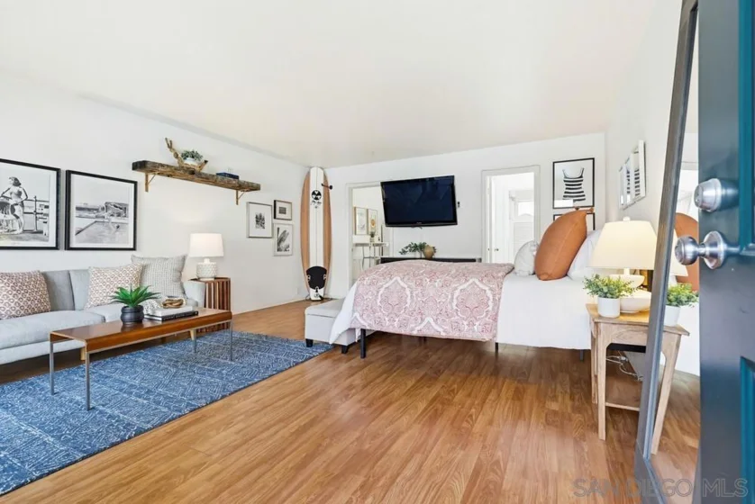 4477 Mentone Street Unit 105 photo 46