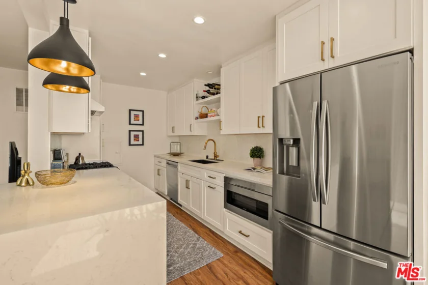 2621 Centinela Avenue #17 photo 6