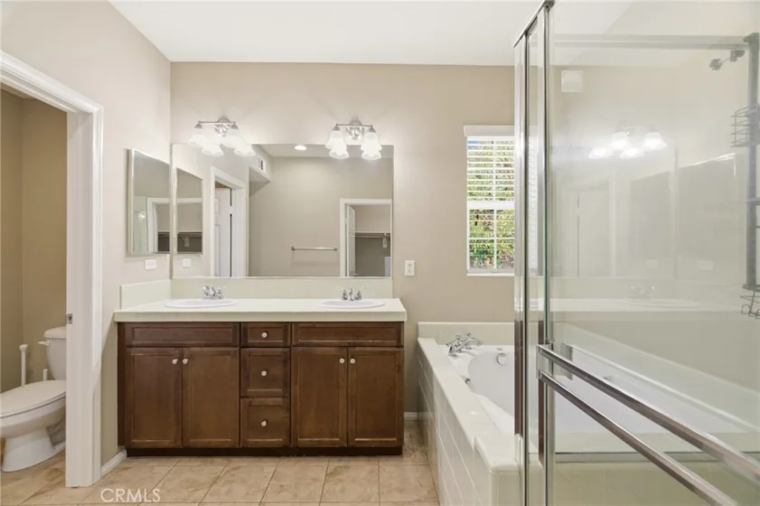 15247 Cambridge Street photo 19