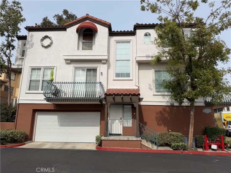 2813 Player Lane photo 1