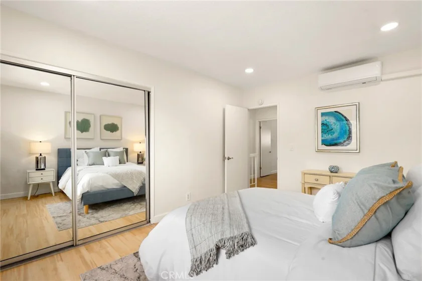 648 W Main #D photo 23