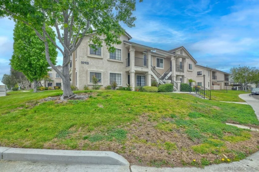 10910 Summerdale Way #340 photo 3