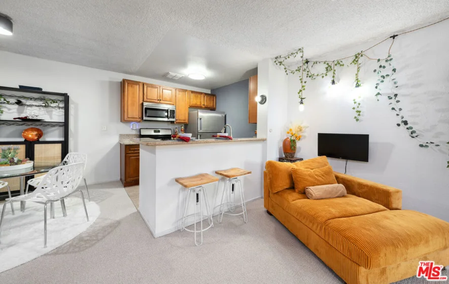 6405 Green Valley Circle #209 photo 14