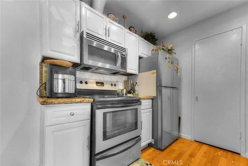 1555 Border Avenue #F photo 28