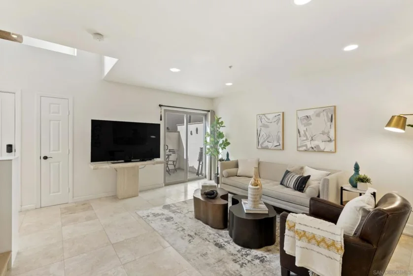 7520 Draper Avenue #3 photo 6