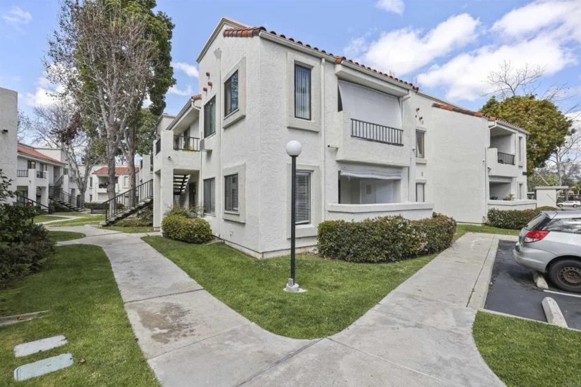 8393 Capricorn Way #91 photo 1