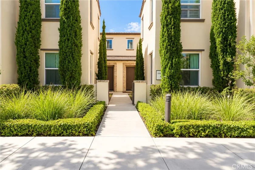 106 Bishop photo 43