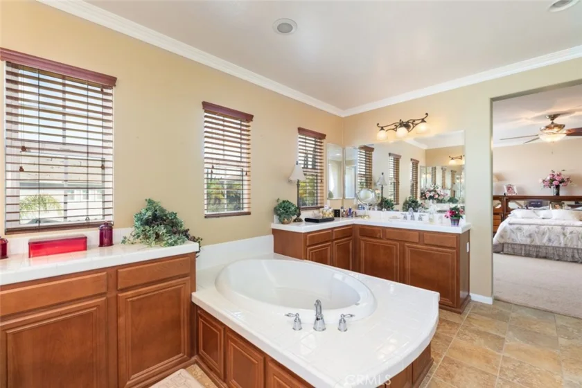 30085 Trois Valley photo 38