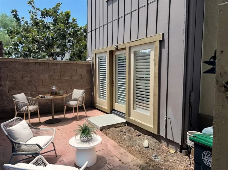 284 Tustin Field Drive photo 13