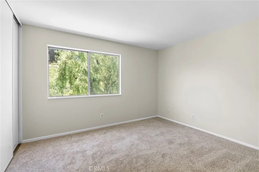 1665 Brea photo 10